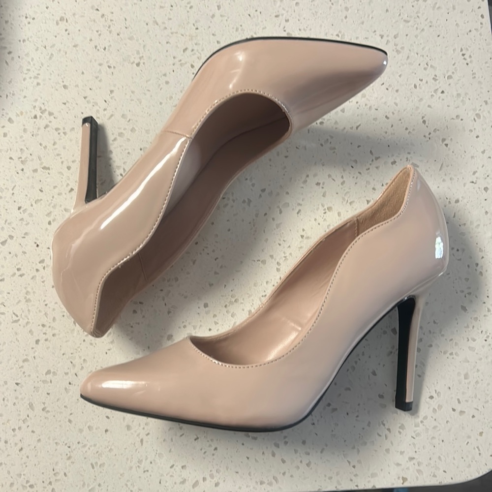 Tan heels